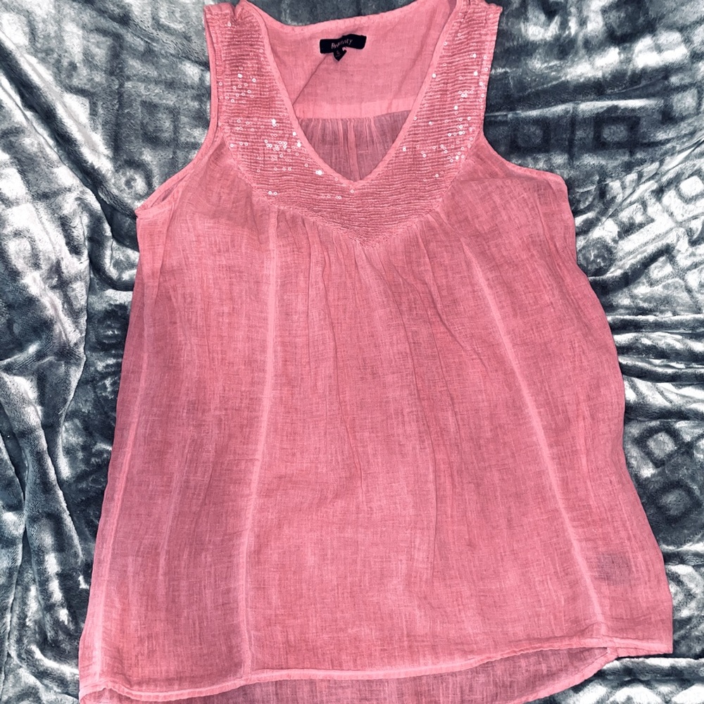 Sequin tank.